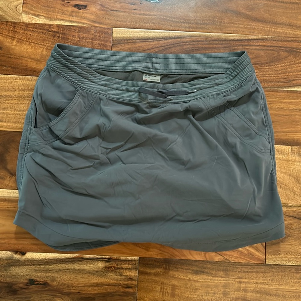 women’s Marmot hiking skirt